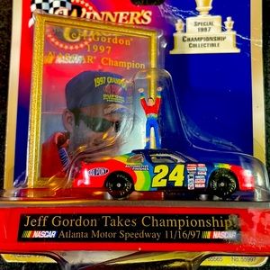 1998 WINNERS CIRCLE JEFF GORDON